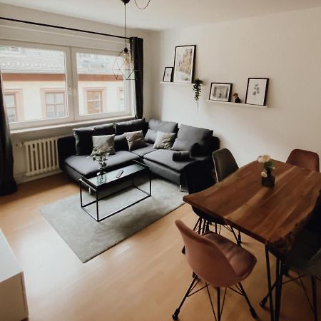 Attraktive 3-Zimmerwohnung - Zentrum Wuerzburg & Naehe Bahnhof エクステリア 写真